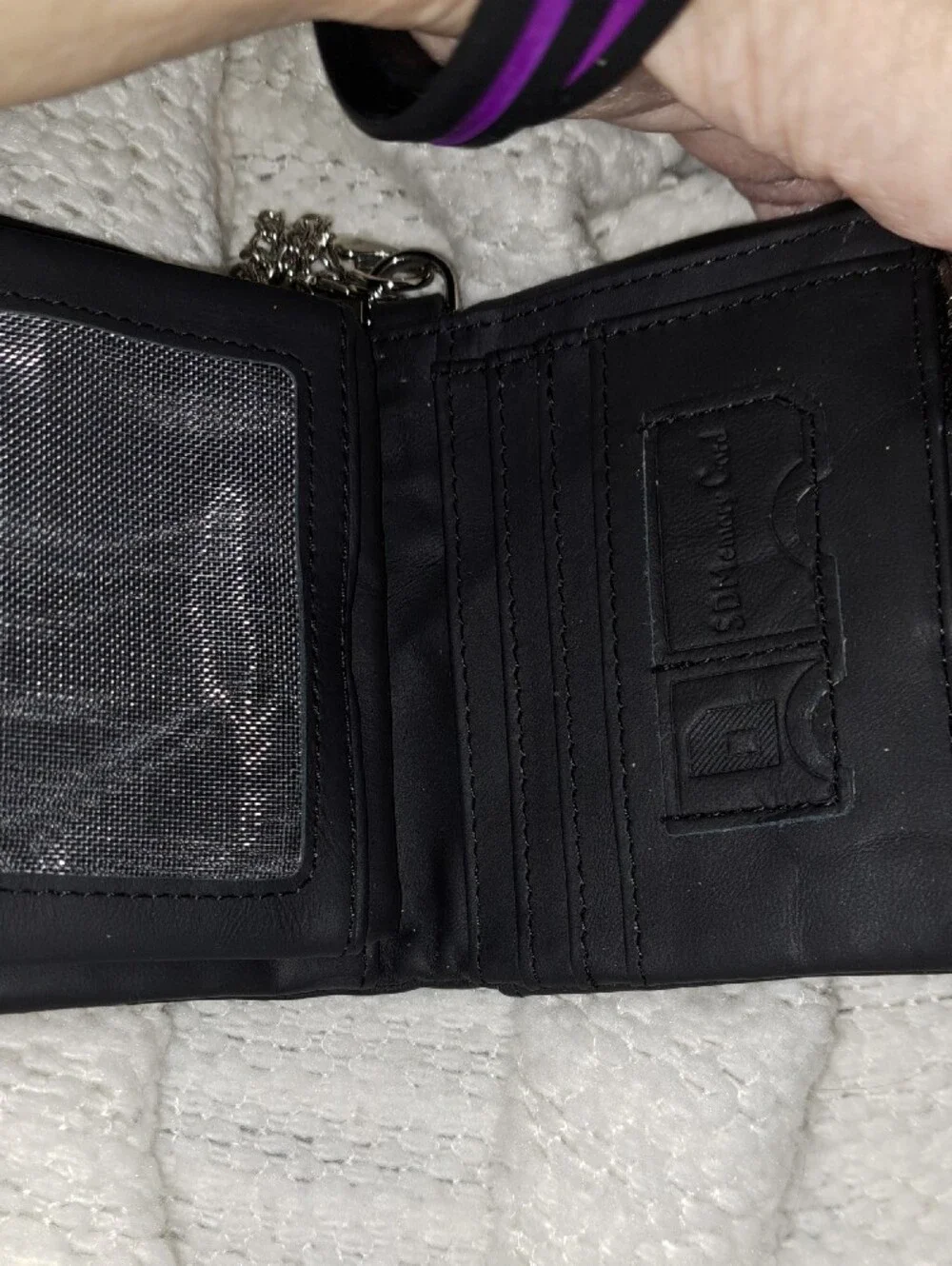 Black Leather Men’s Wallet  Or Womens W/chain (Humperpaul)